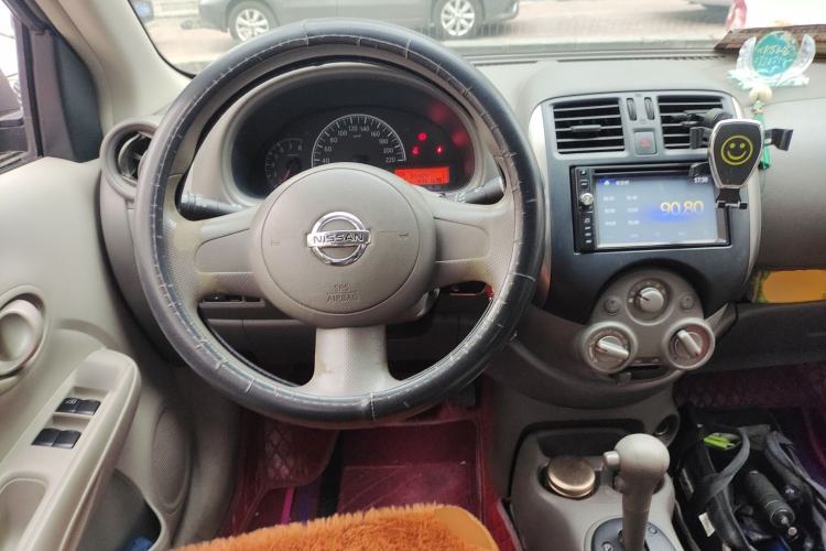 Used Nissan Sunny 2011 1.5XE CVT Comfort Edition Steering Wheel