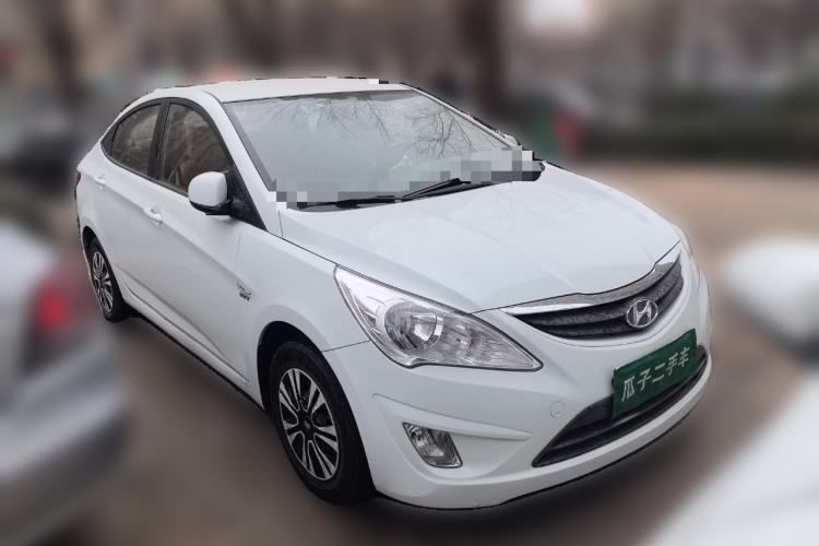 Used Hyundai Verna (older generation) 2010 Sedan 1.4L Manual BLUE Model
