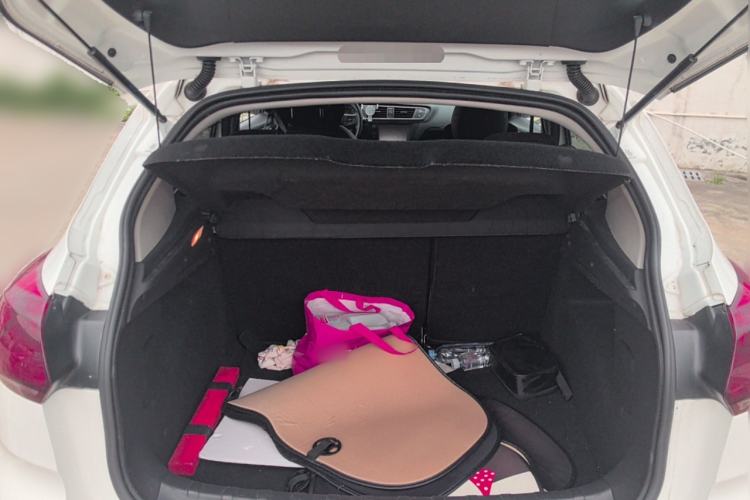 Used Citroen C3-XR 2015 1.6L Automatic Pioneer Model Trunk