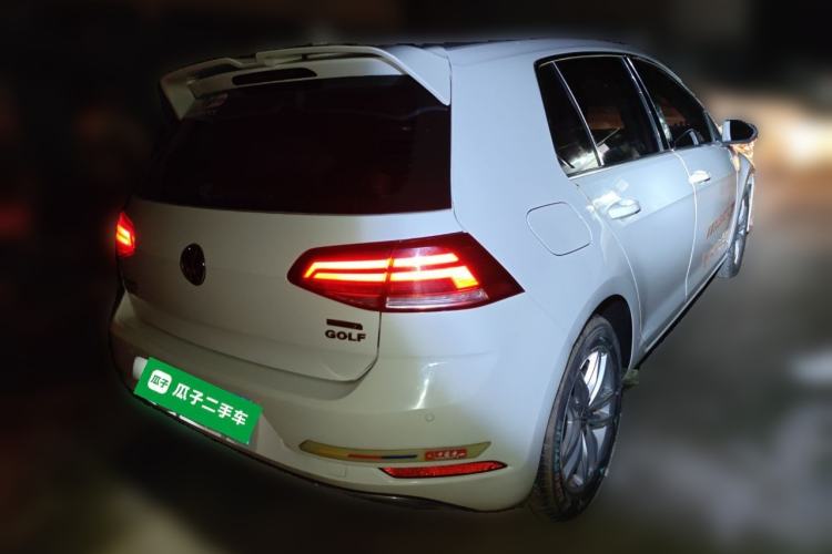 Used Volkswagen Golf 2018 1.6L Automatic Comfort Model Rear Right 45 Deg