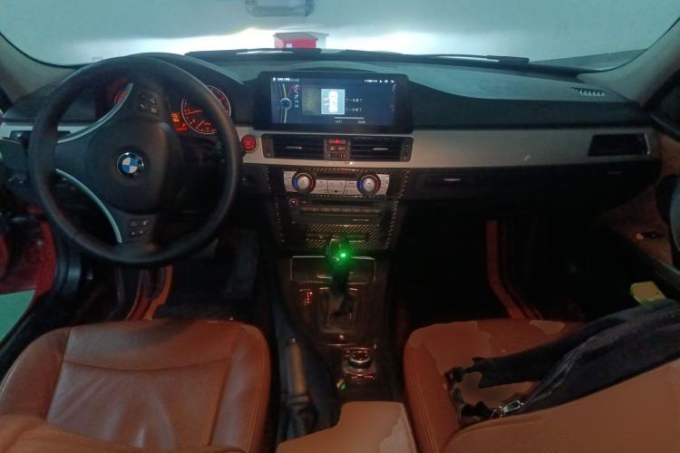 Used BMW 3 Series 2011 320i Luxury Edition
