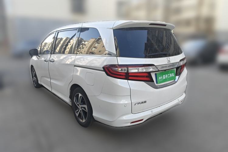 Used Honda Odyssey 2015 Updated Version 2.4L Smart Edition
