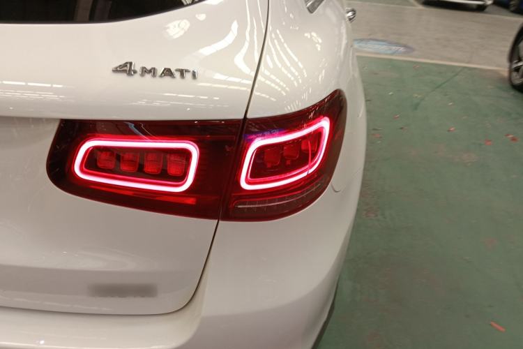 Used Mercedes-Benz GLC 2020 Facelift GLC 260 L 4MATIC Luxury Edition Exterior 2