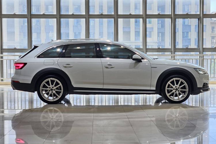 Used Audi A4 2017 45 TFSI allroad quattro Fashion Edition
