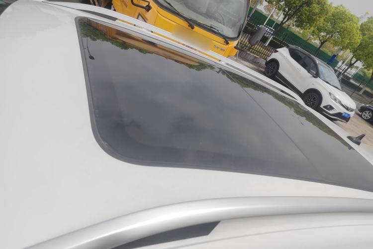 Used Volkswagen Tharu 2022 280TSI Two-Wheel-Drive Luxury Edition Roof