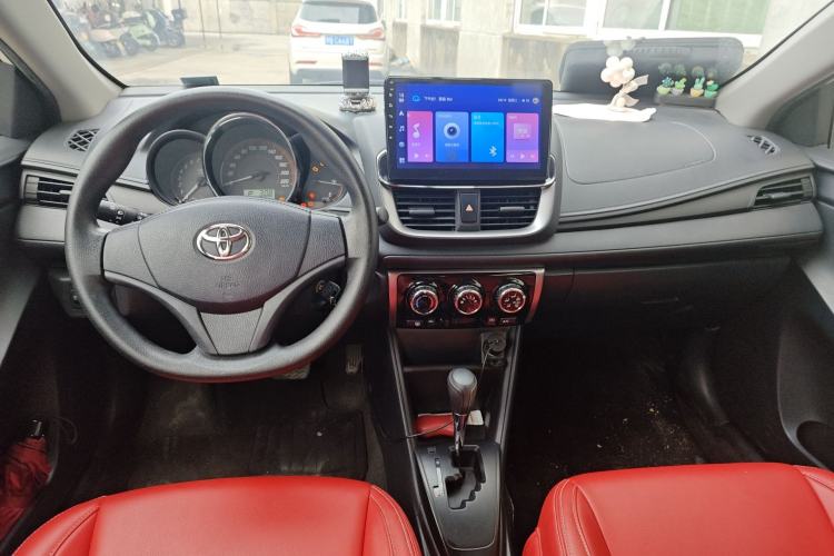 Used Toyota YARiS L Zhi Xuan 2021 X-Trail 1.5L CVT Leading Edition Center Console