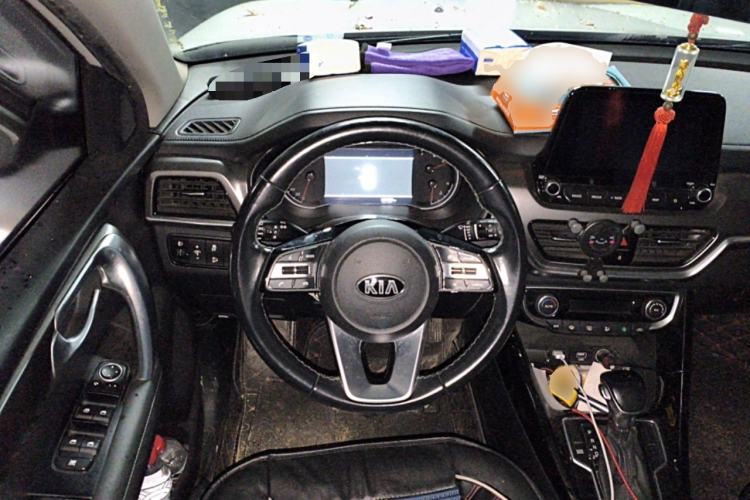 Used Kia Sportage R 2018 2.0L Automatic Smart Luxury Version China V Standard Steering Wheel