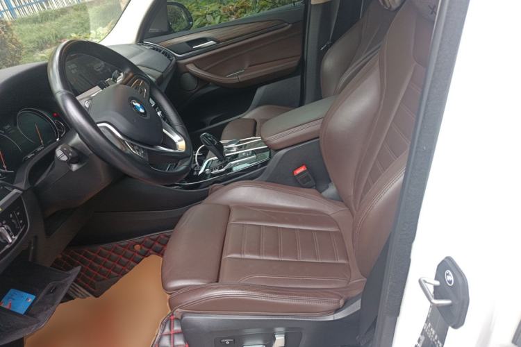 Used BMW X3 2018 xDrive28i Luxury Package China V Left Front Seat