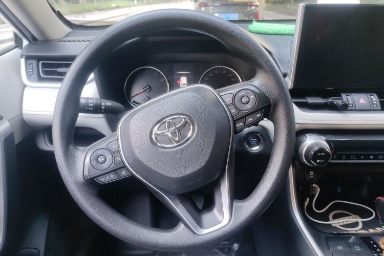 Used Toyota Wildlander 2020 2.0L CVT 4x4 Luxury Edition Steering Wheel