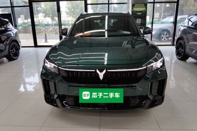 Used VOYAH FREE 2025 318 259 km All-Wheel-Drive Exploration Edition
