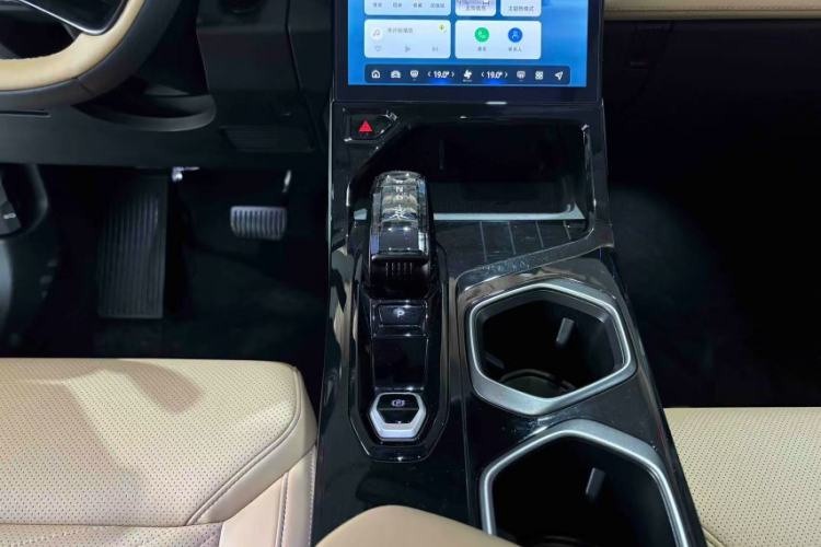 Used Geely Auto FX11 2023 1.5TD DCT Prestige Edition