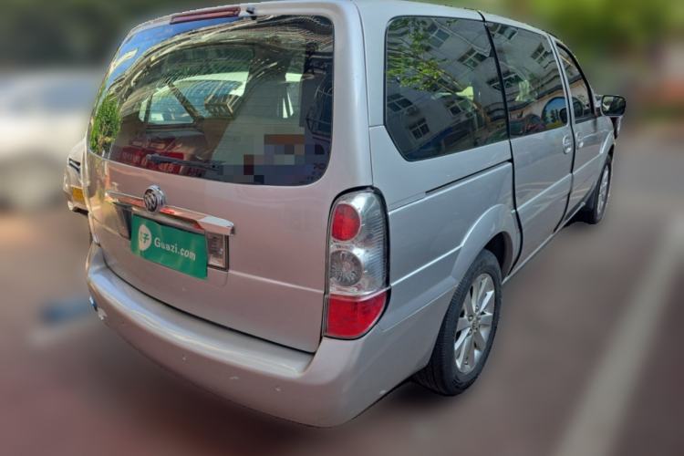 Used Buick GL8 2014 2.4L Executive Edition Rear Right 45 Deg