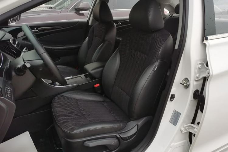 Used Hyundai Sonata 2015 Classic 2.0L Automatic Leading Edition Left Front Seat