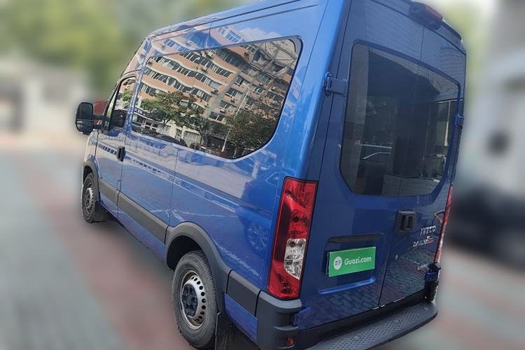 Used Iveco Eurocargo 2020 3.0T Automatic Chao Rui Short Wheelbase High-Roof F1C
