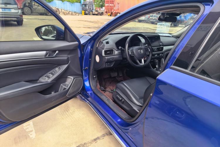 Used Honda Accord 2018 260TURBO Luxury Edition China V Emission Standard Driver Seat