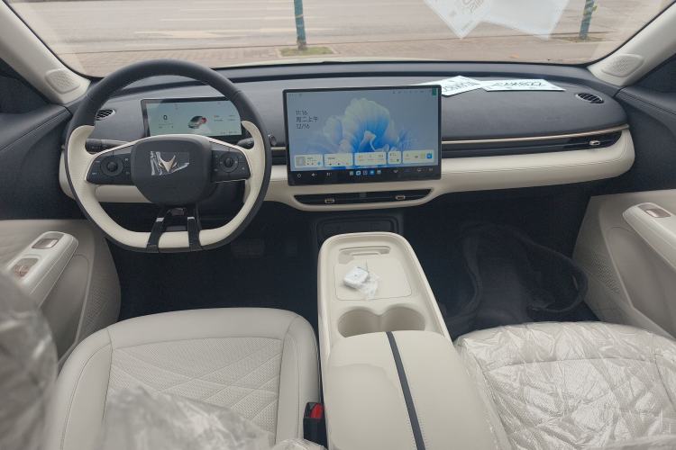 Used ARCFOX T1 2025 Model 425 PLUS
