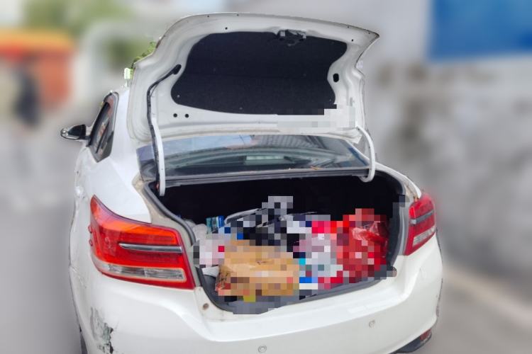 Used Toyota YARiS L Zhi Xiang 2017 1.5E CVT Dynamic Edition Trunk