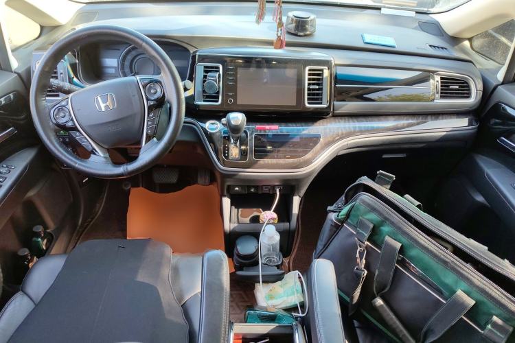 Used Honda Elysion 2019 2.0L Hybrid Luxury Edition
