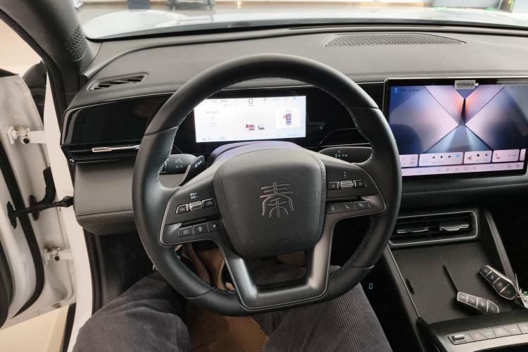 Used BYD Qin L 2025 EV 470KM Leading Edition Steering Wheel