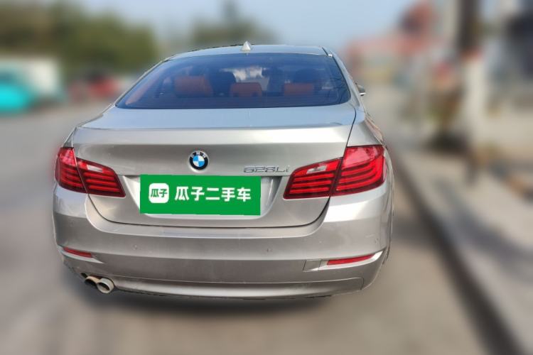 Used BMW 5 Series 2014 528Li Leading Model
