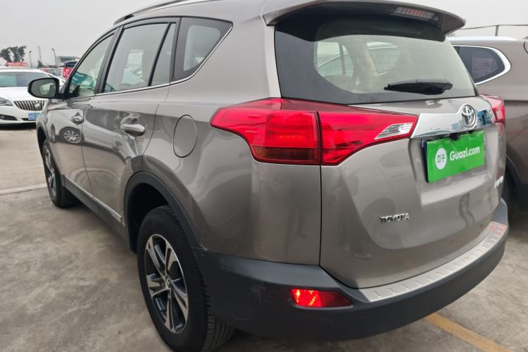 Used Toyota RAV4 2015 2.0L Manual Two-Wheel Drive Urban Edition