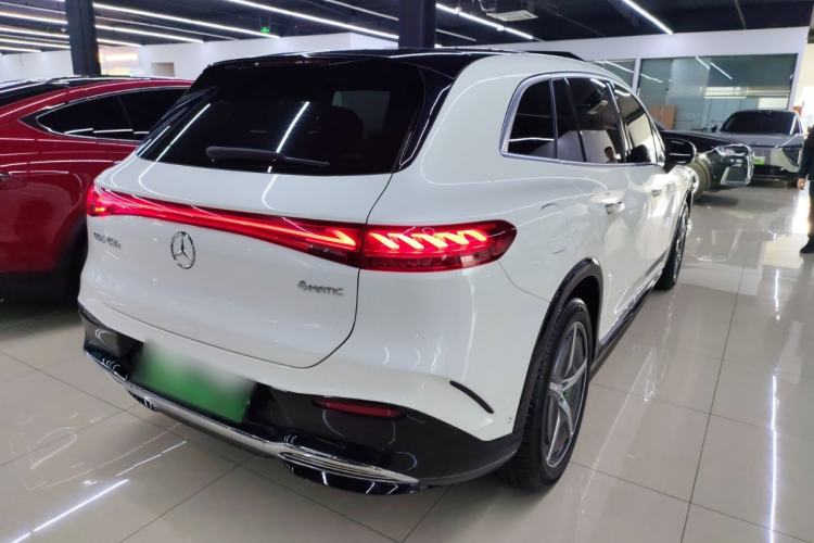 Used Mercedes-Benz EQS SUV 2023 450 4MATIC Pioneer Edition Rear Right 45 Deg