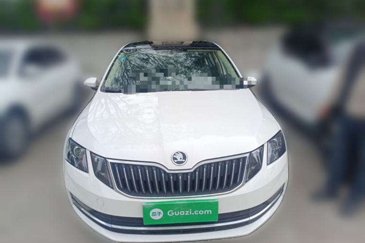 Used Skoda Octavia 2018 TSI230 DSG Luxury Edition