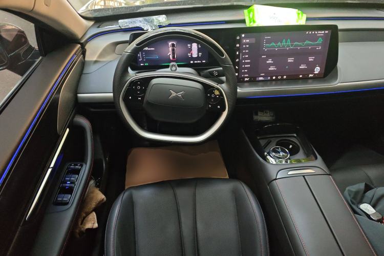 Used XPeng P7 2022 586G Steering Wheel