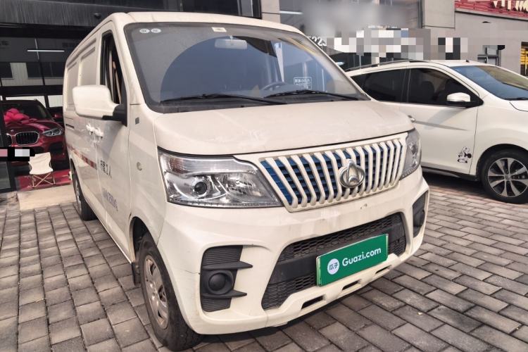 Used Chana Ruixing EM60 2023 Pure Electric Van 4525 mm Long Flat Roof with Back-Hinged Doors 2 Seats 60 kW 38.7 kWh
