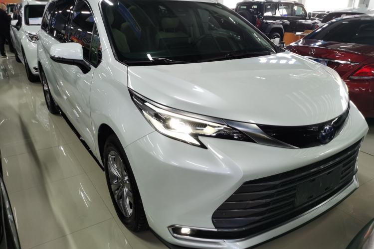 Used Toyota SIENNA 2021 2.5L Hybrid Ultimate Edition