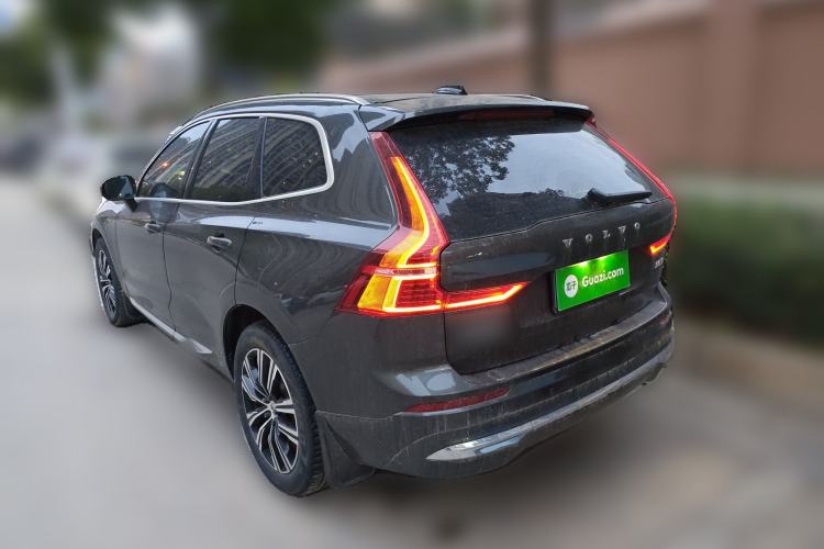 Used Volvo XC60 2022 B5 4x4 Smart Luxury Edition