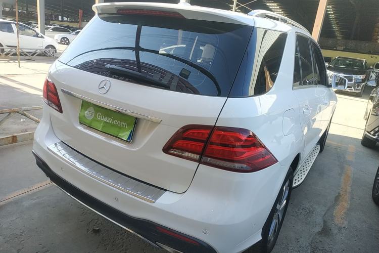 Used Mercedes-Benz GLE 2017 GLE 320 4MATIC Luxury Model
