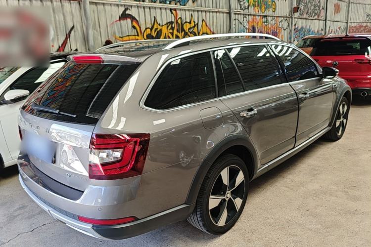 Used Skoda Octavia 2019 TSI280 DSG Flagship Wagon China VI Standard
