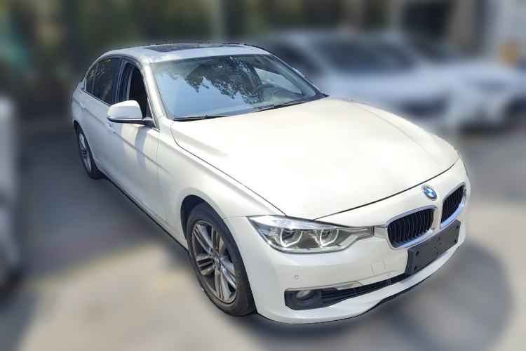 Used BMW 3 Series 2016 320Li Fashion Model Front Right 45 Deg