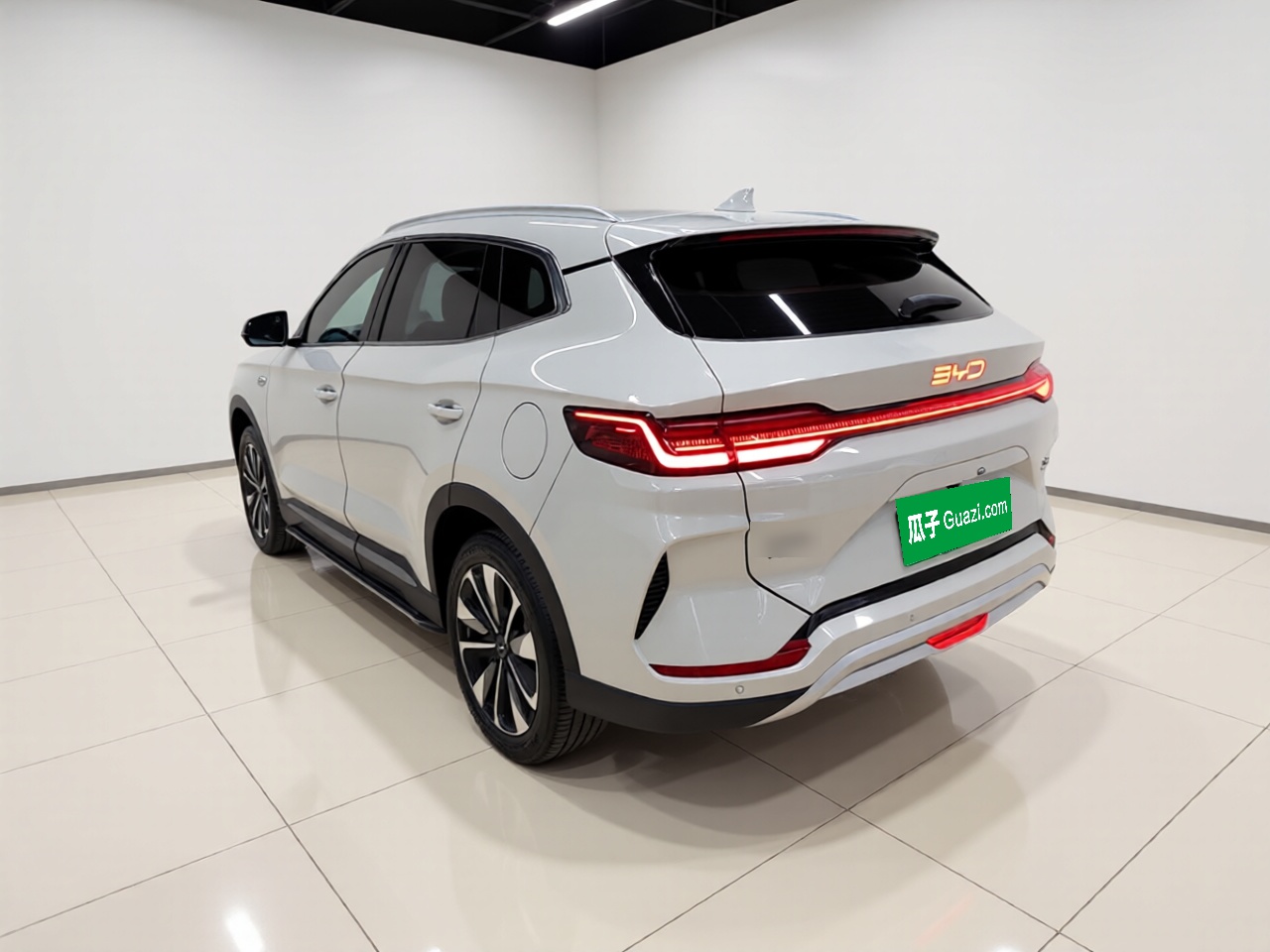 BYD Song PLUS New Energy 2025 EV 520km Premium Version — снимка 4