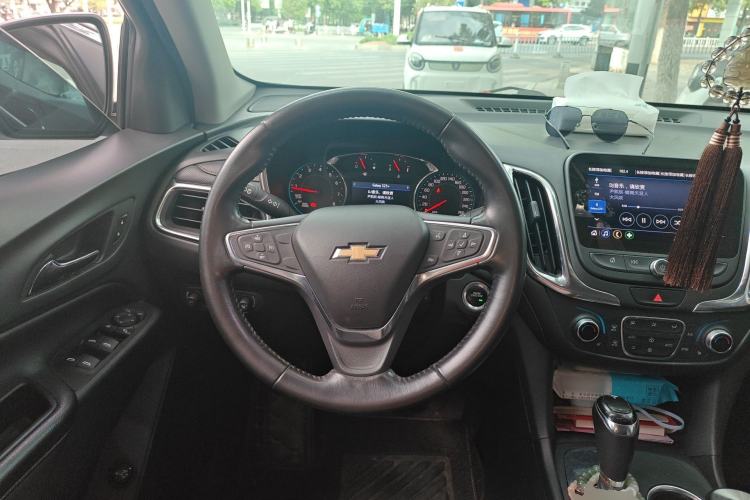 Used Chevrolet Equinox 2019 535T Automatic YuJie Edition China VI Steering Wheel