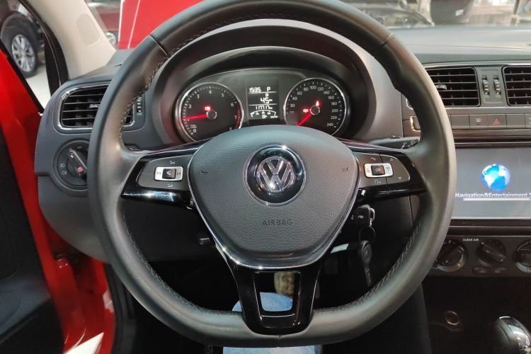 Used Volkswagen Polo 2016 1.6L Automatic Comfort Model