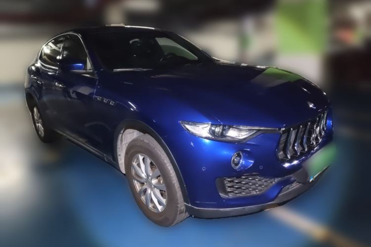Used Maserati Levante 2016 3.0T Standard Edition Front Right 45 Deg