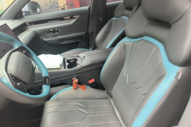 Used JETOUR Shanhai L6 2024 1.5TD DHT MAX
