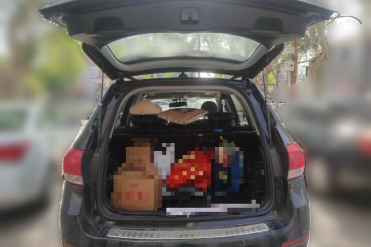 Used Haval H6 2016 Upgraded Model 1.5T Manual Two-Wheel Drive Elite Version Trunk