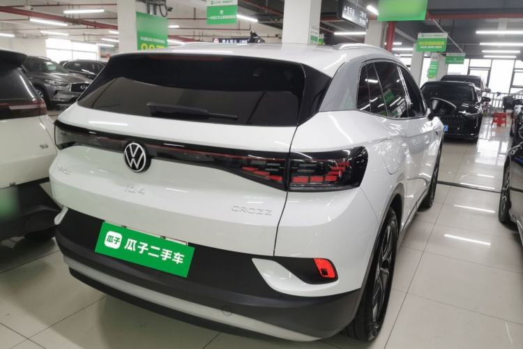 Used Volkswagen ID.4 CROZZ 2022 Long-Range PURE+ Edition Rear Right 45 Deg