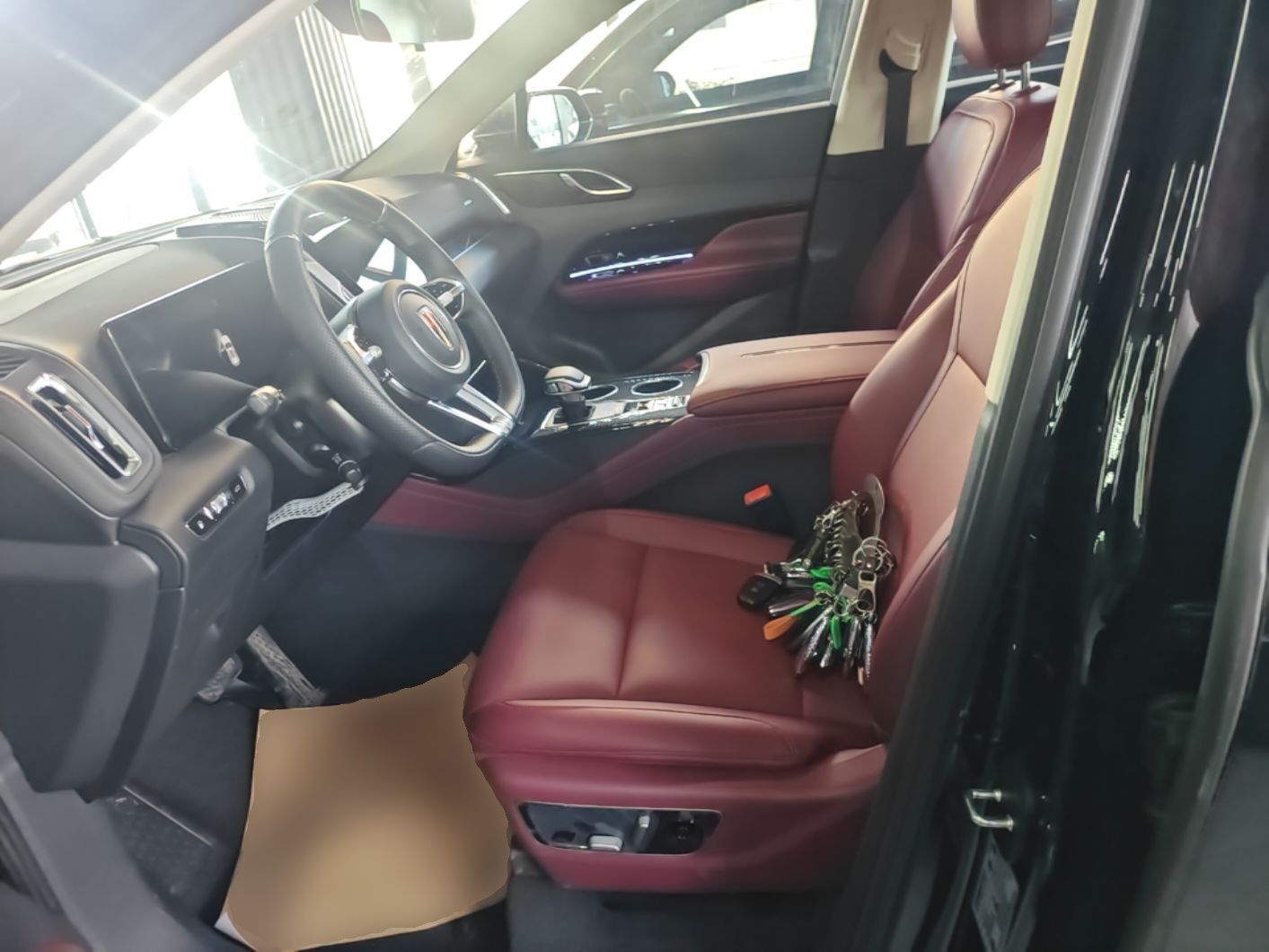 Hongqi HS3 PHEV 2025 Model 117km Jingwei Edition — снимка 17