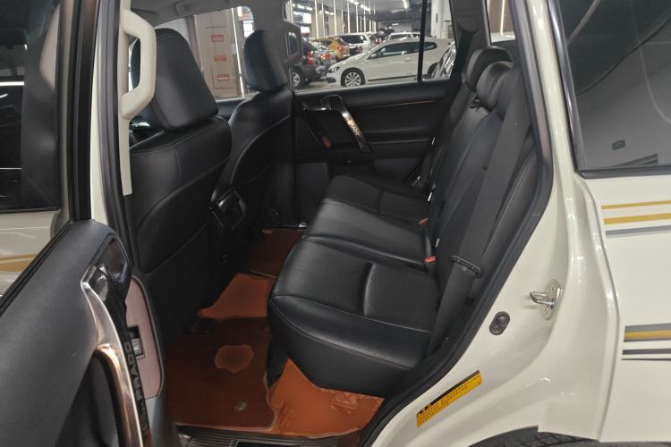 Used Toyota Prado 2016 3.5L Automatic TX-L
