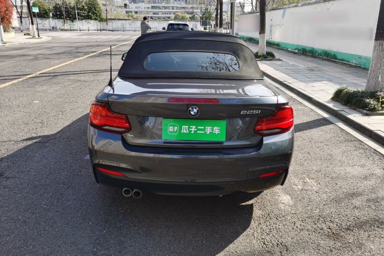 Used BMW 2 Series 2019 225i Convertible Coupe Luxury Edition M Sport Package
