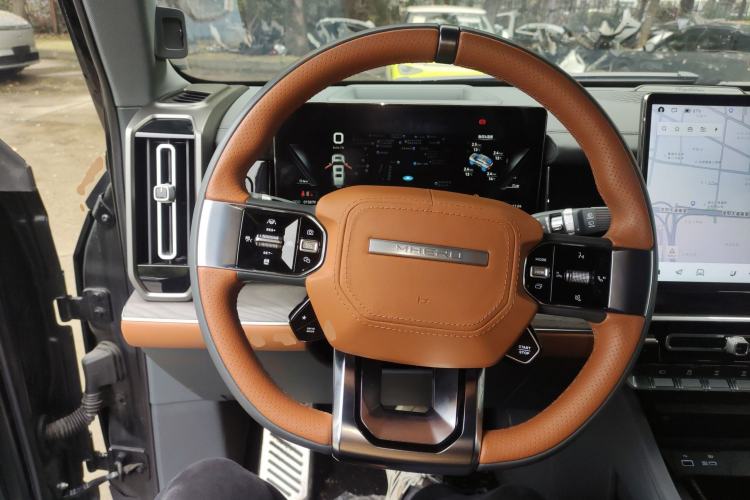 Used Brave warrior 917 2023 Range-Extended Base Model
