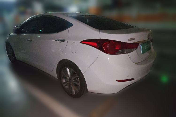Used Hyundai Elantra (5th Generation / Langdong) 2015 1.6L Automatic Leading Model Rear Left 45 Deg