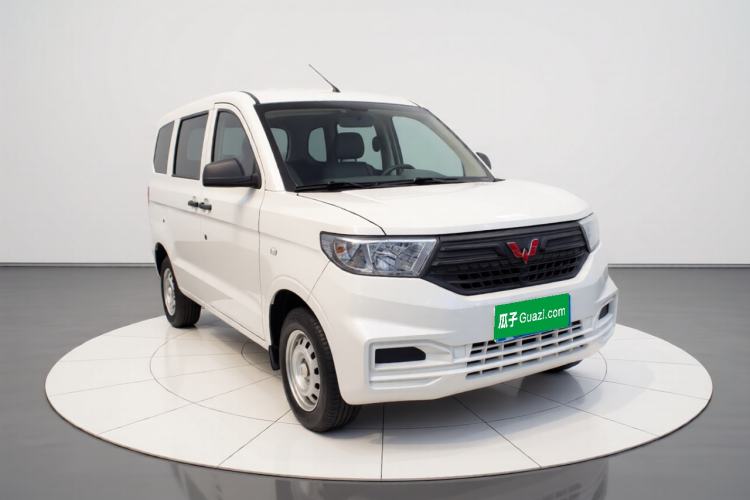 Used Wuling Hongguang V 2019 1.5L Jingqu Version China VI LAR