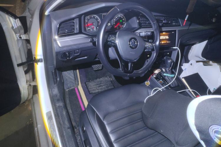 Used Volkswagen Lamando 2019 280TSI DSG Comfort Edition China VI standard
