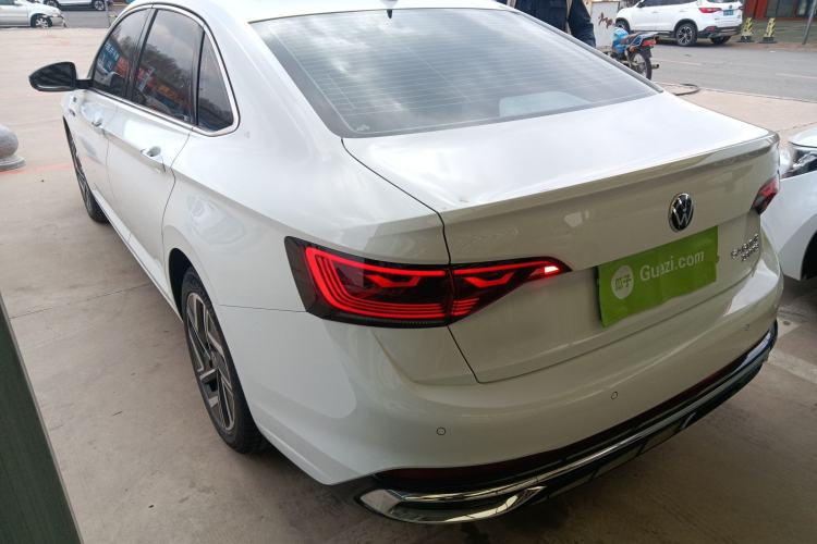 Used Volkswagen Sagitar 2023 280TSI DSG Excellence Edition Rear Left 45 Deg