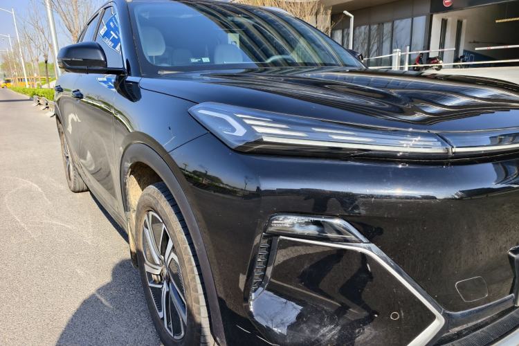 Used Geely Galaxy Xingjian 7 EM-i 2025 120km Exploration+ Version Exterior 4